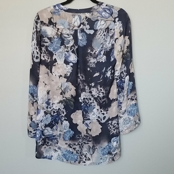 Soft surroundings Danica Office Botanical Lightweight floral blouse XS - Picture 7 of 8